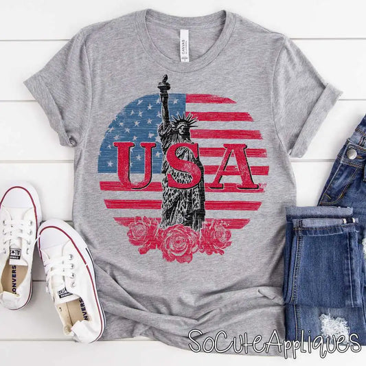 Statue of liberty on stripes