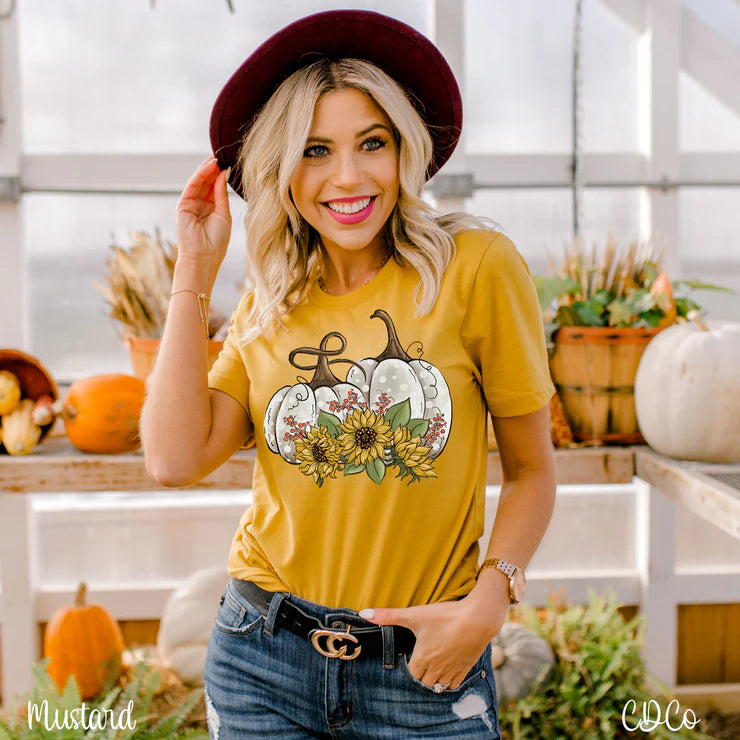 White Pumpkins w/Sunflowers