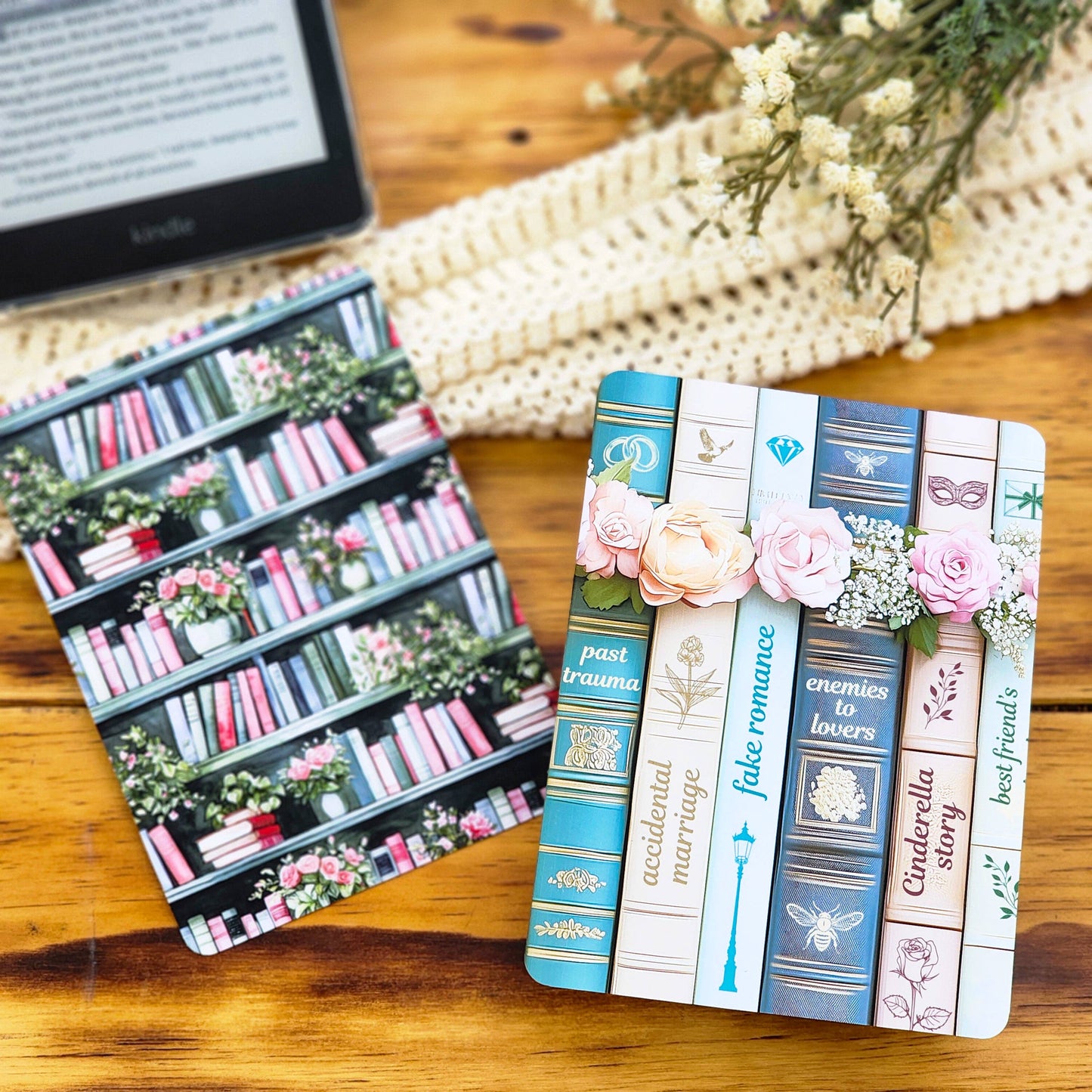 Kindle Cardstock Insert Print: Bookshelf Dreams: Bookshelf / Kindle Paperwhite 11th Generation (2021) 4.9x6.8"